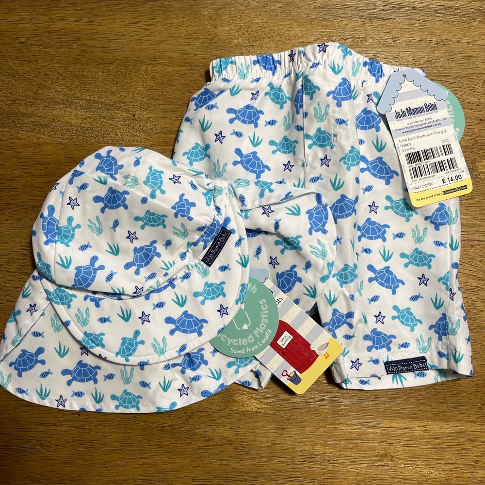 NWT Jojo Maman BéBé Turtle Swim Shorts with built in swim diaper & Matching Hat